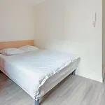 Centre-ville Avec Espaces Partages - Accessibles Et Abordables شقة