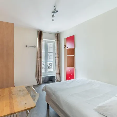 Centre-ville Avec Espaces Partages - Accessibles Et Abordables *