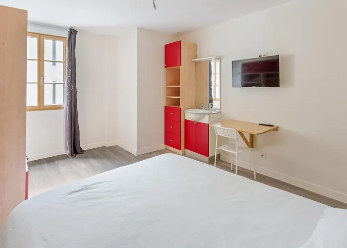 Appartamento Centre-ville Avec Espaces Partagés - Accessibles Et Abordables Nantes