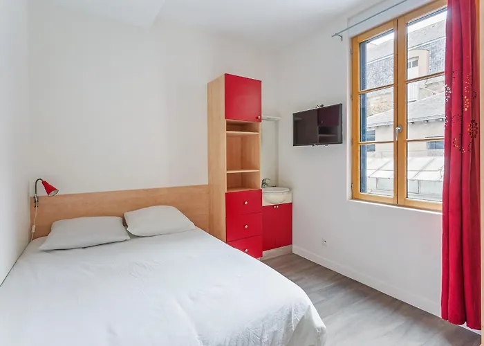 Centre-ville Avec Espaces Partagés - Accessibles Et Abordables Appartamento *