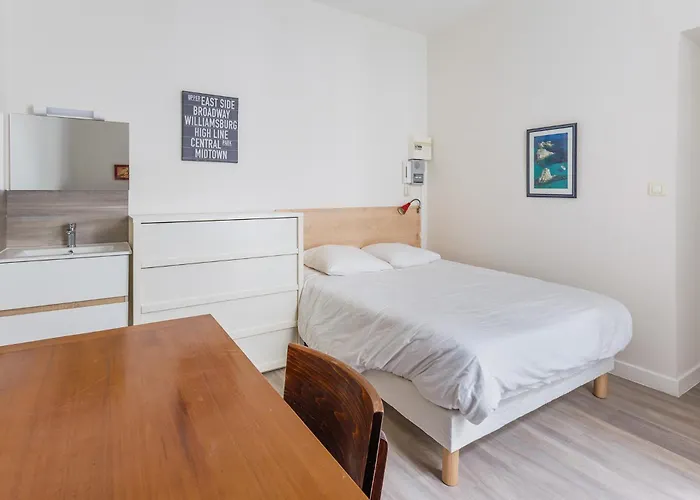 Centre-ville Avec Espaces Partages - Accessibles Et Abordables شقة نانت