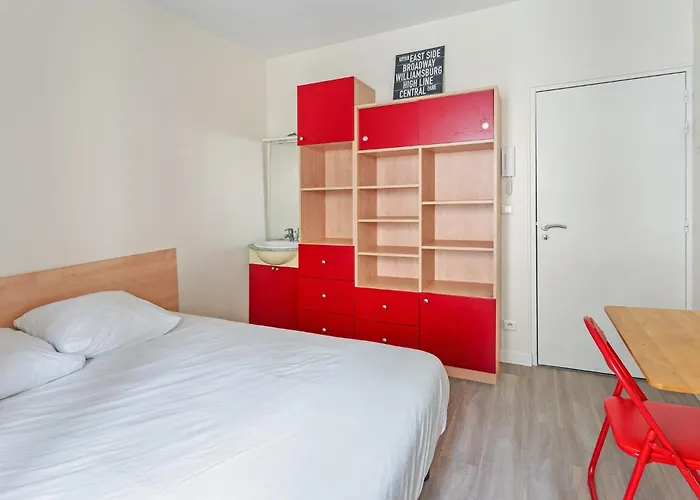 Centre-ville Avec Espaces Partages - Accessibles Et Abordables Apartmán