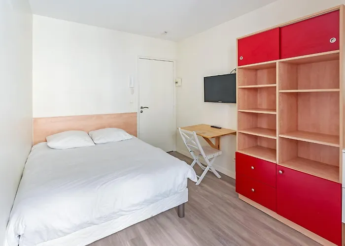 Centre-ville Avec Espaces Partages - Accessibles Et Abordables Apartmán